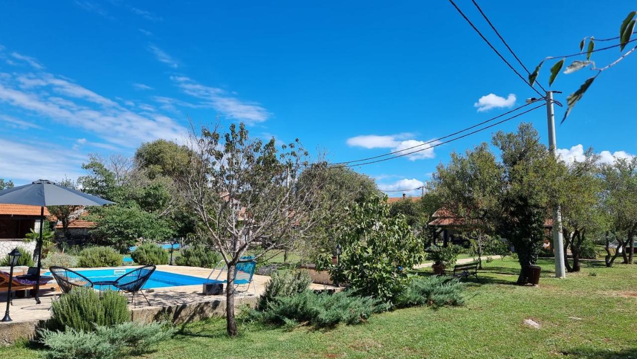 Villa Stone Medal Drniš Exteriér fotografie