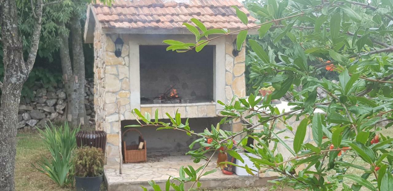 Villa Stone Medal Drniš Exteriér fotografie